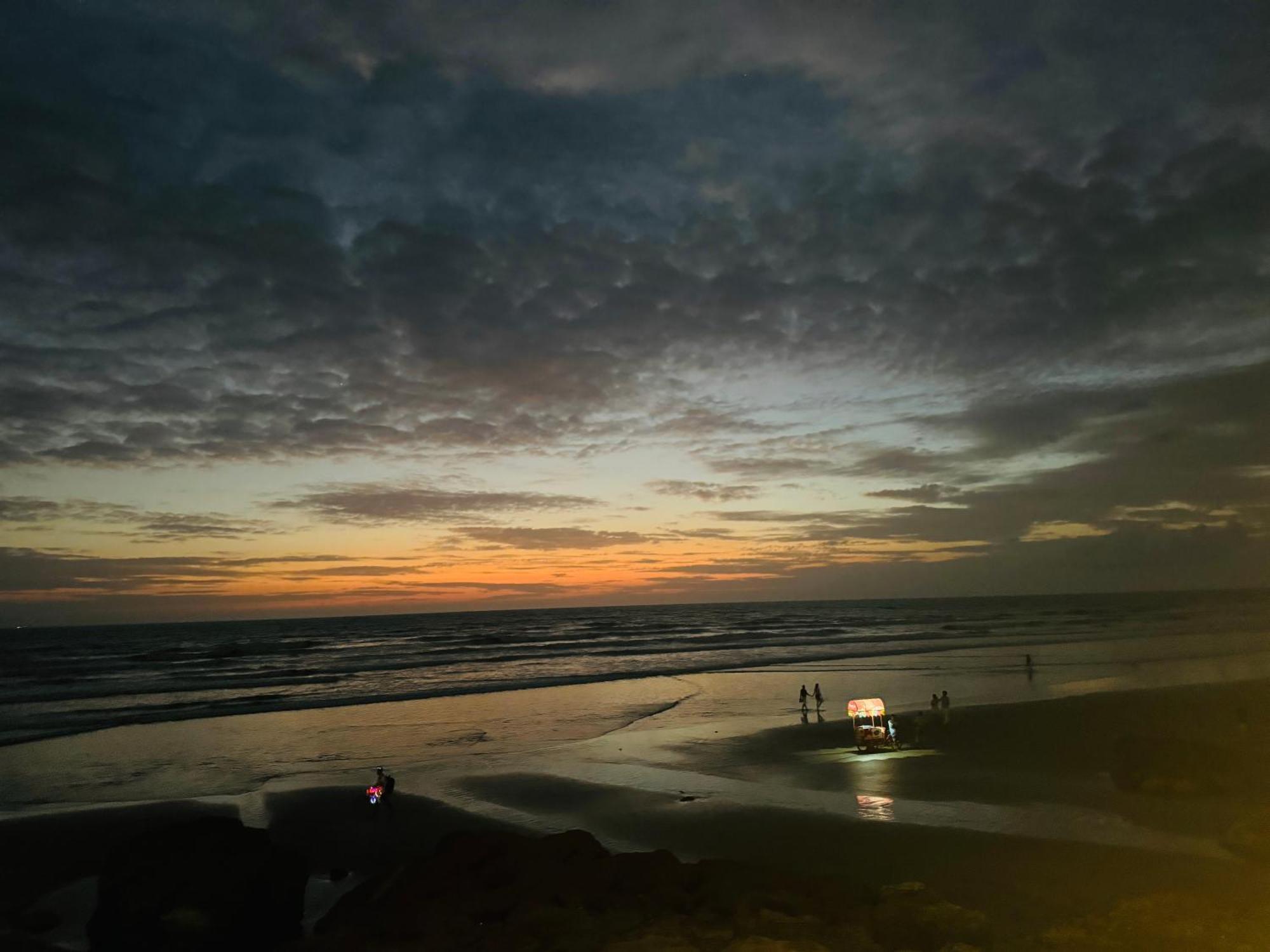 Maargit Beach Resort Mandrem Ngoại thất bức ảnh