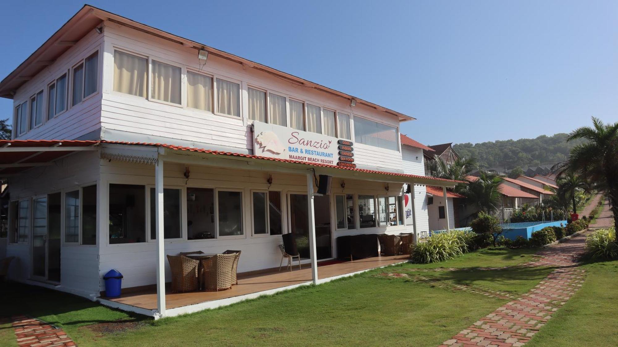 Maargit Beach Resort Mandrem Ngoại thất bức ảnh
