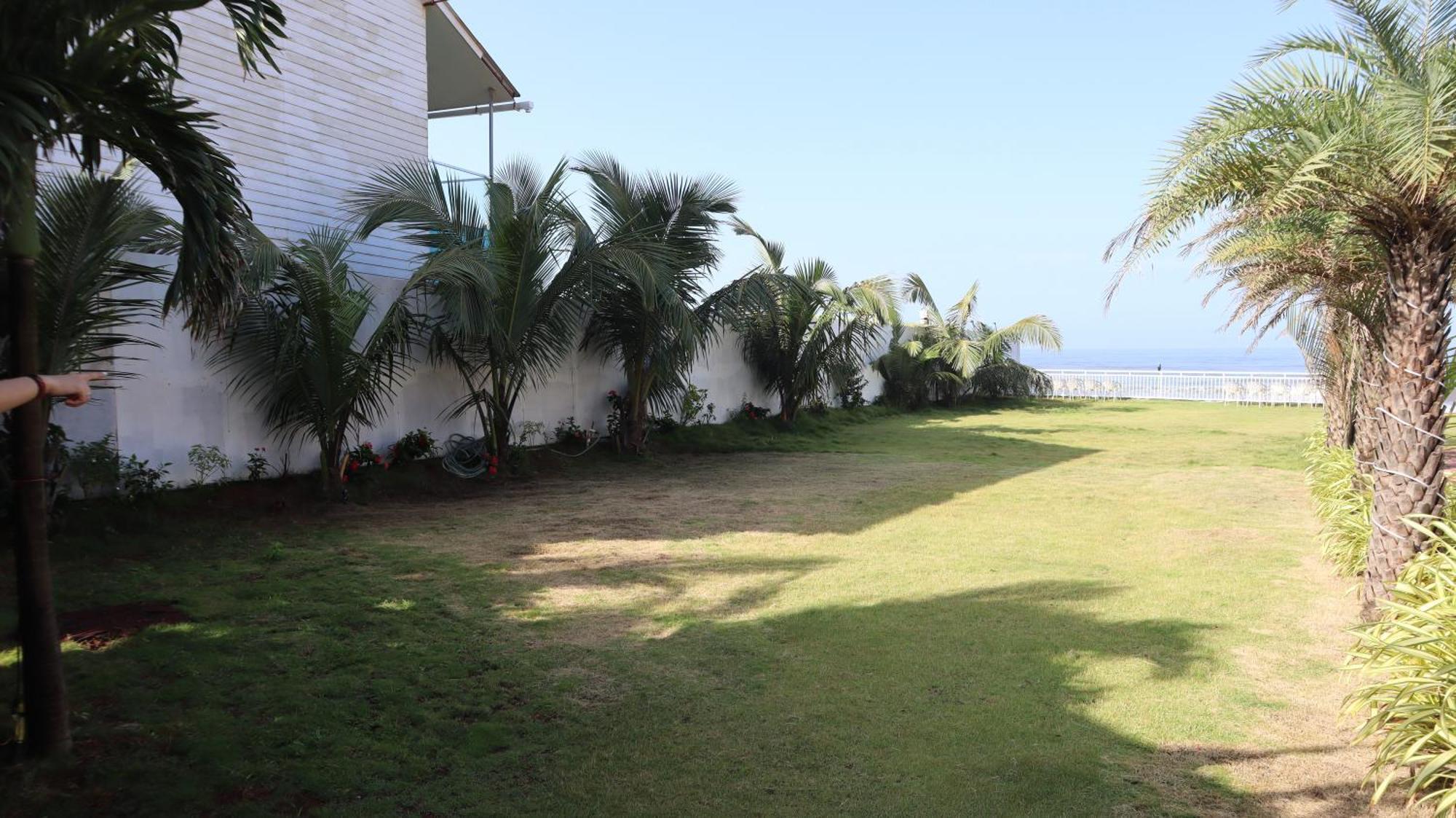 Maargit Beach Resort Mandrem Ngoại thất bức ảnh