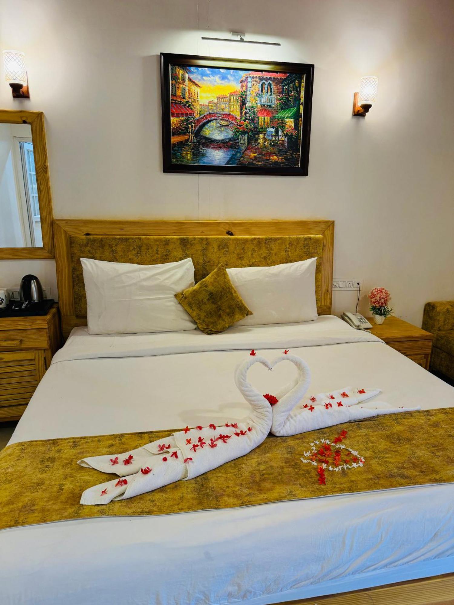 Maargit Beach Resort Mandrem Ngoại thất bức ảnh